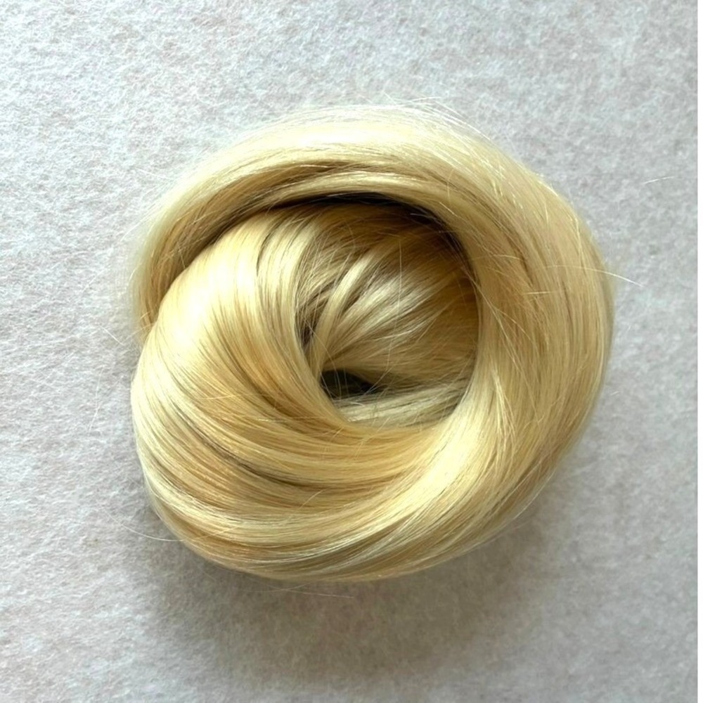 BELLAMI Silk Seam 22" 4 Wefts Bleach Blonde #613 160g clip-in hair NWOT